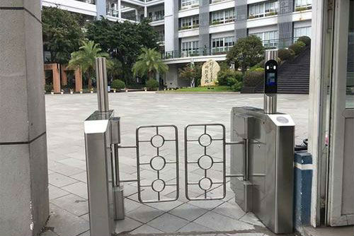 人脸识别系统应用在智慧社区可以带来哪些好处?