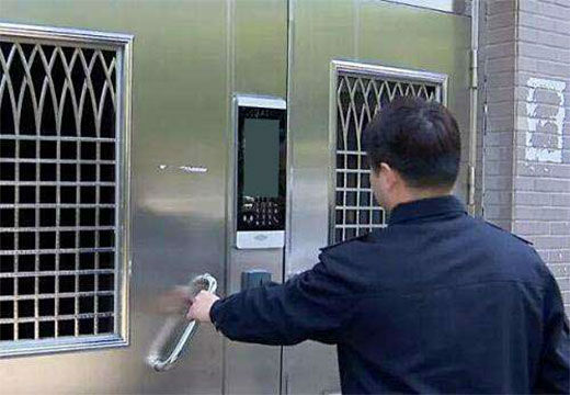 人脸识别访客系统:全新技术为您保驾护航